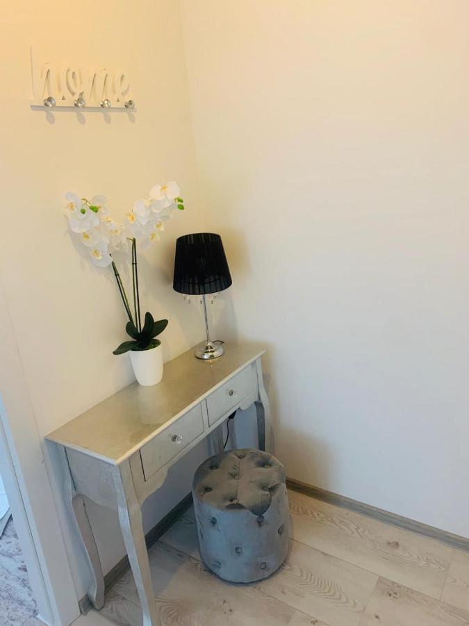 Apartament Walczaka 22 Miejsce Parkingowe 고르주프비엘코폴스키 외부 사진